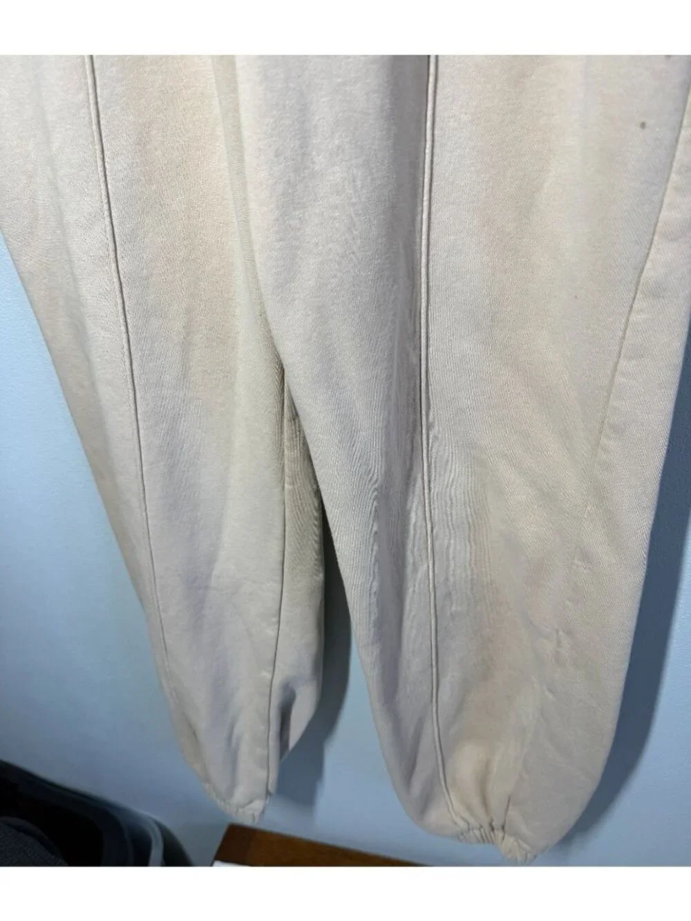 Nike Womens Small Beige Sweatpant Joggers Lounge Athleisure Casual‎ Cozy Pockets